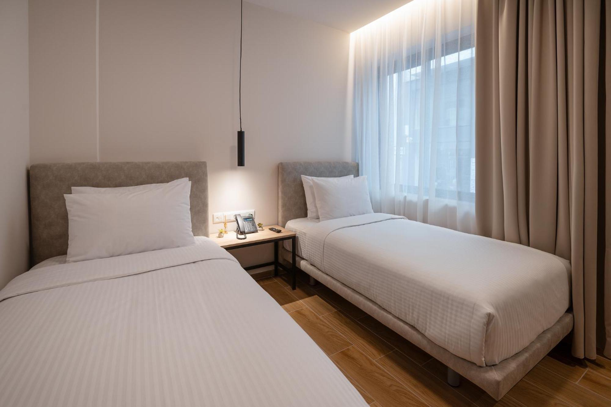 Ira - Ηρα Hotel Kalamata Ngoại thất bức ảnh