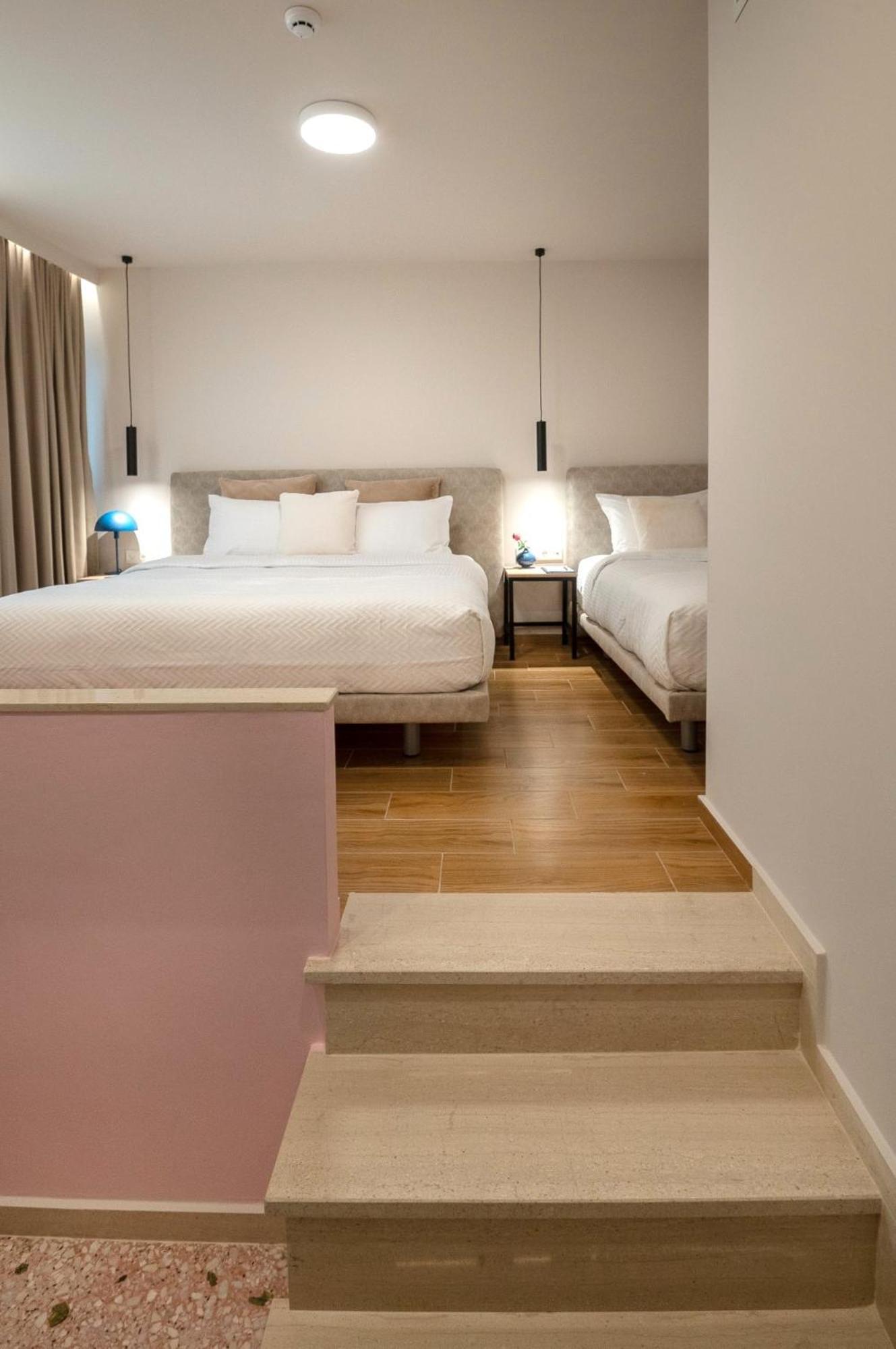 Ira - Ηρα Hotel Kalamata Ngoại thất bức ảnh