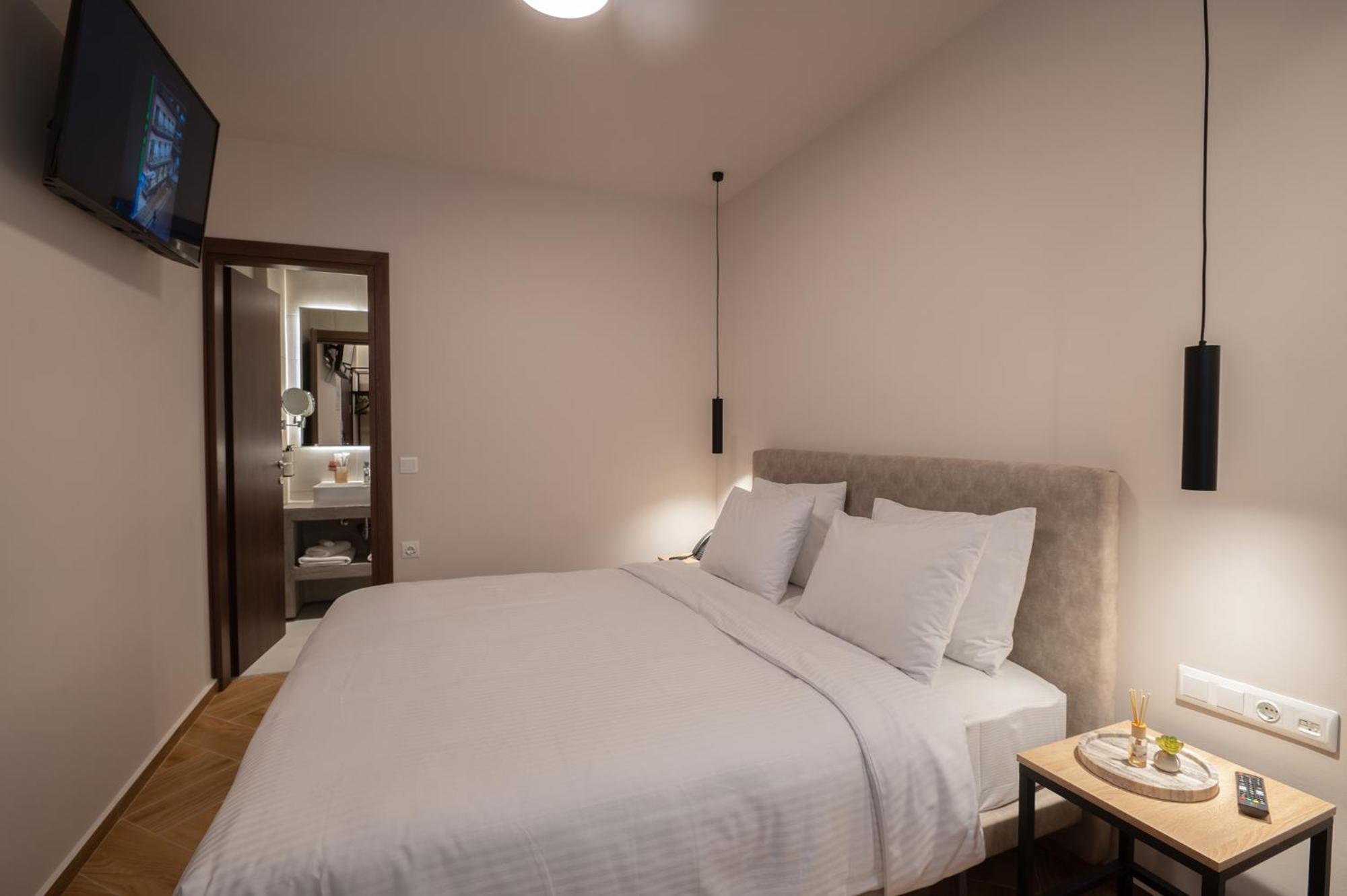 Ira - Ηρα Hotel Kalamata Ngoại thất bức ảnh