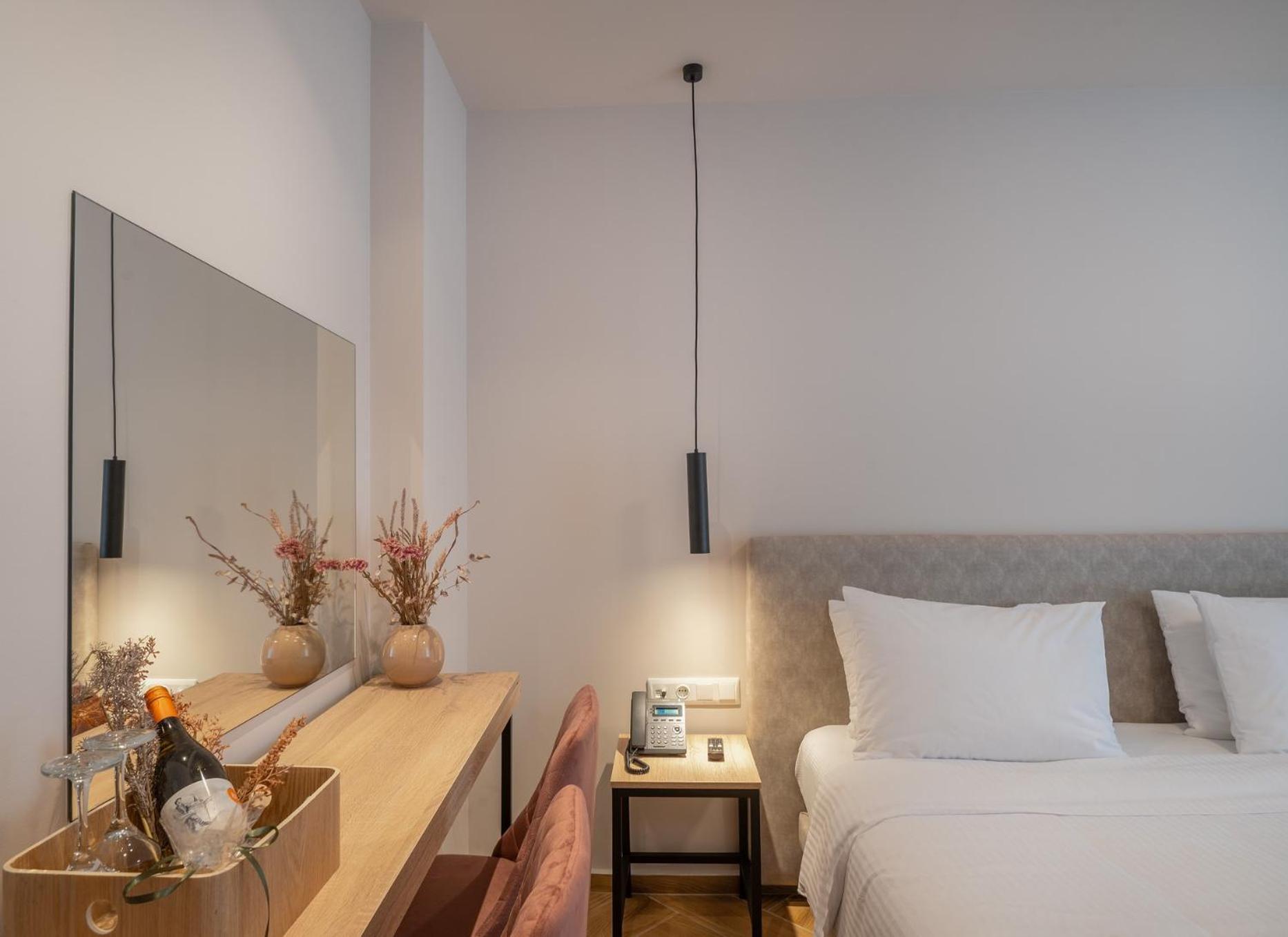 Ira - Ηρα Hotel Kalamata Ngoại thất bức ảnh