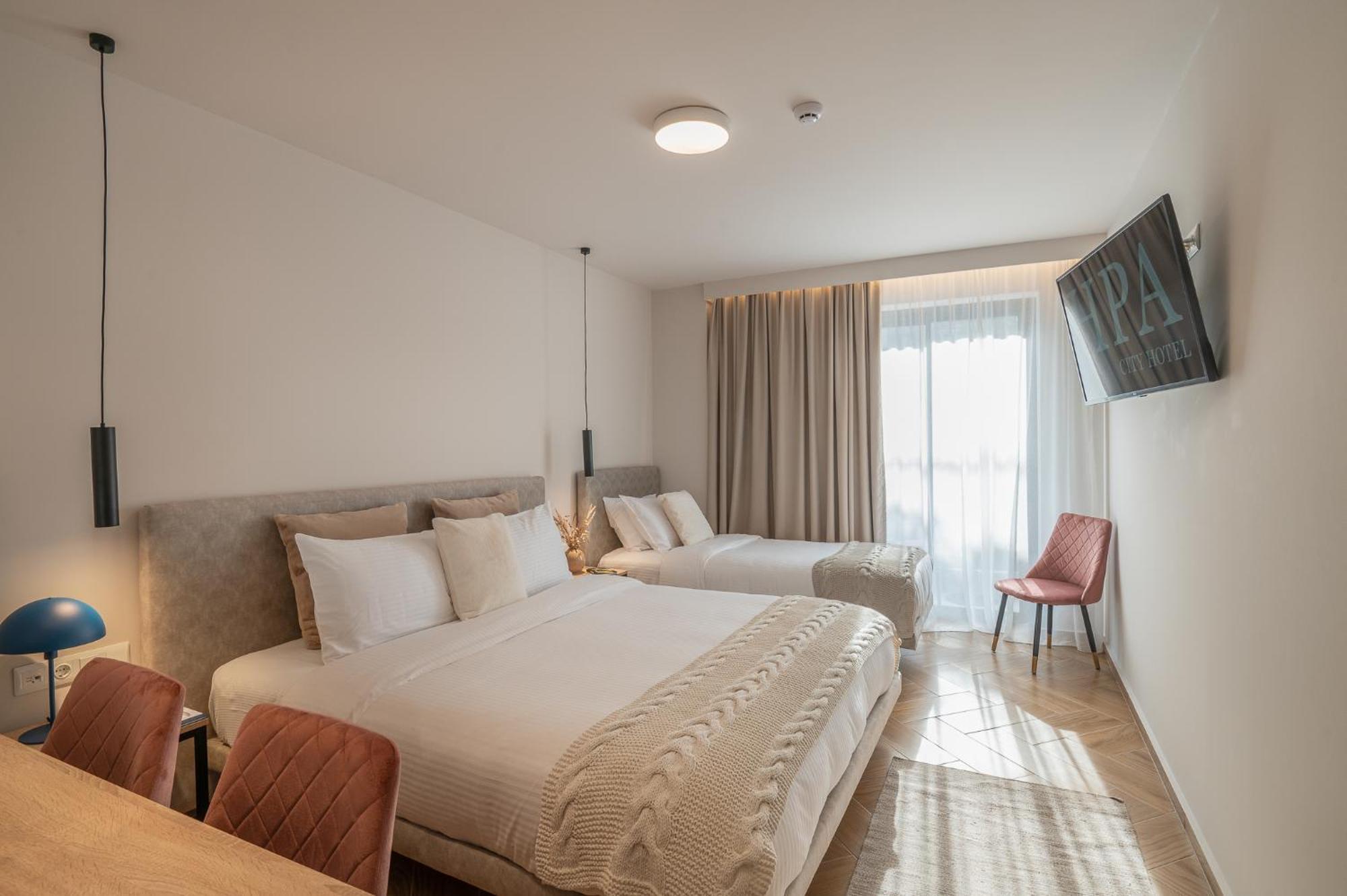 Ira - Ηρα Hotel Kalamata Ngoại thất bức ảnh